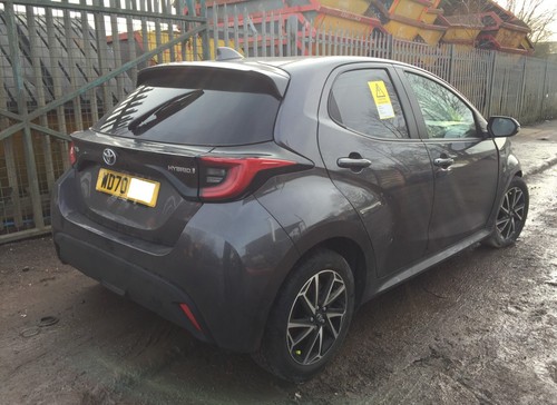 Toyota yaris hybrid - 1.5, mk4