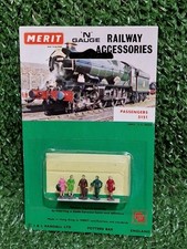 Merit N Gauge Pack Of Railway Passengers Figures 5151 Railway Accessories NEW