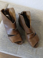 trippen shoes womens 41. Brown
