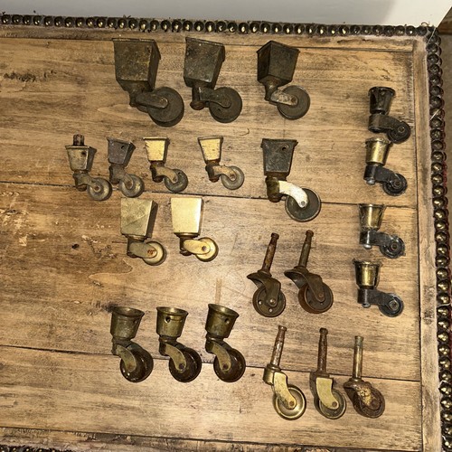 Job lot antique and vintage - lot,