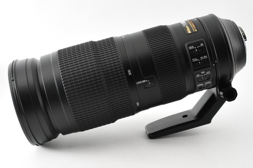 Near mint nikon af s - mint, af-s