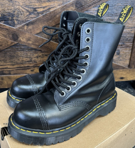 Discontinued martens 8761 - discontinued,