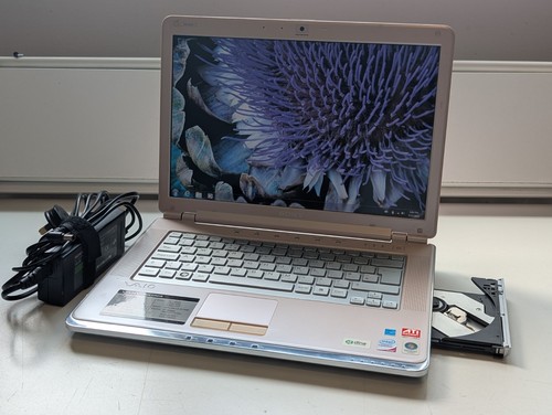 Retro sony vaio - vaio, pink