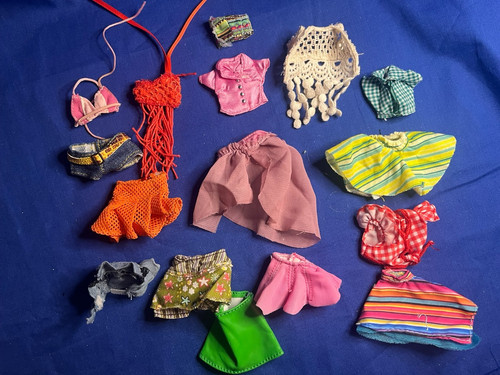 Bratz summer clothes - , bundle