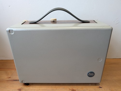 Leitz pradovit n24 35mm slide - leitz,