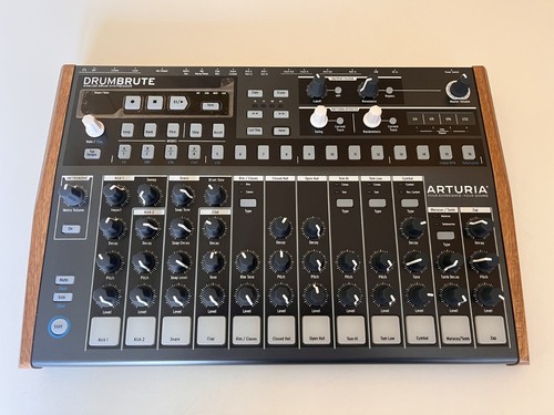 Arturia drumbrute analogue - arturia,