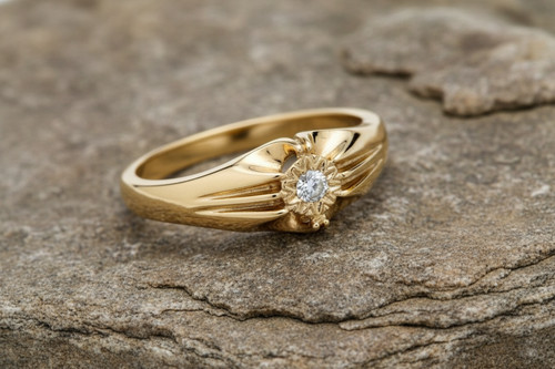 9ct yellow gold gents - yellow, diamond