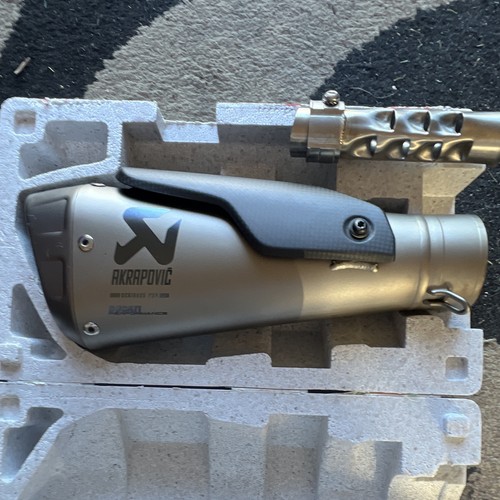 Akrapovic ducati exhaust - v4,