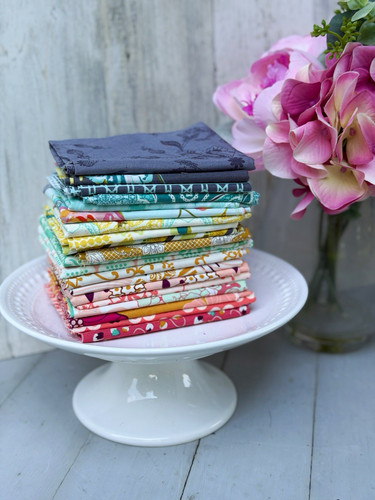 Art gallery fabrics fat - art,
