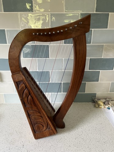 String celtic irish harp - 12,