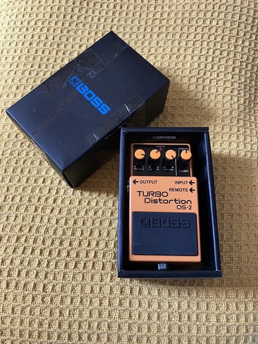 Boss turbo distortion 2 - distortion, ds-2