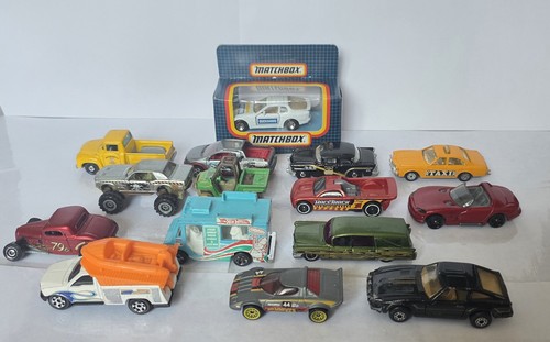 Matchbox toy car bundle - toy,