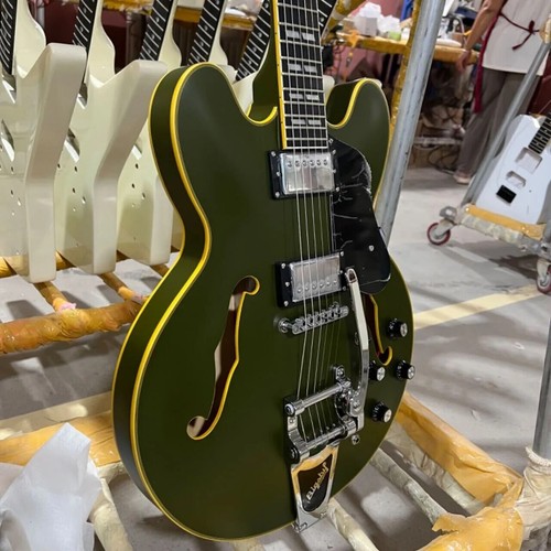 Electric guitar satin green - electric,