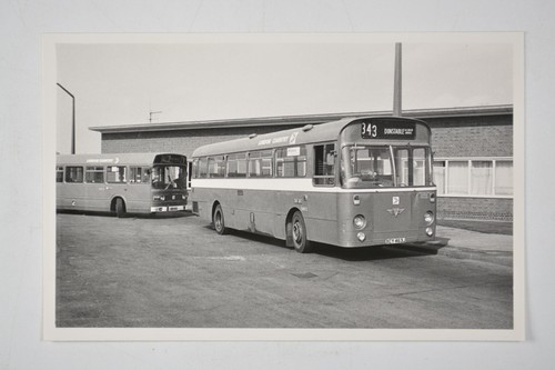 London country bus 343 - country,