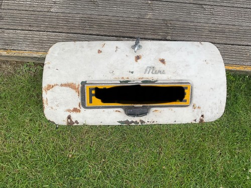 Classic austin mini - mk1, boot