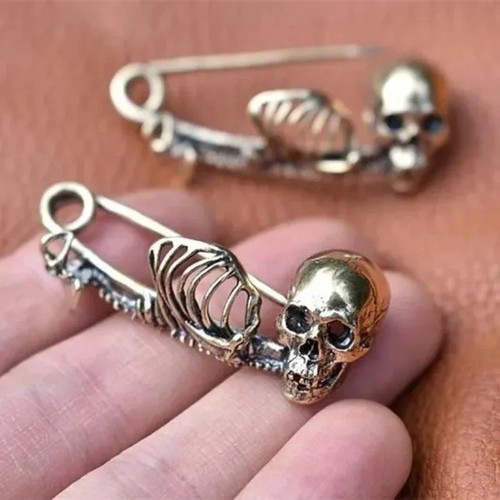 2pcs gothic skull - gothic, brooch
