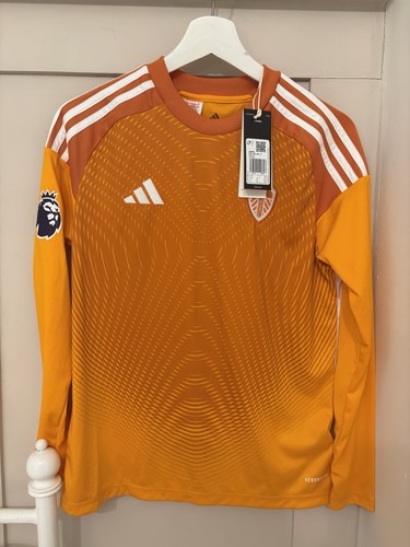 Leeds united football - football, shirt