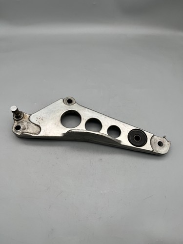 Yamaha 250 footrest - 250,