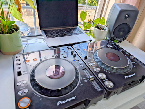 2 x pioneer - ⭐️⭐️,