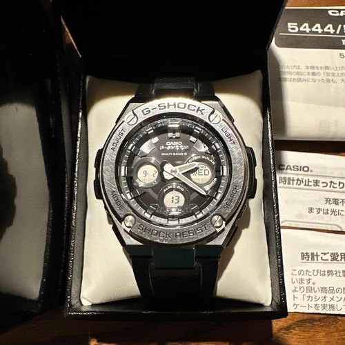 Casio shock watch - watch, console