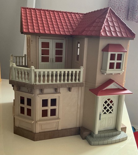 Sylvanian families willow hall - willow,