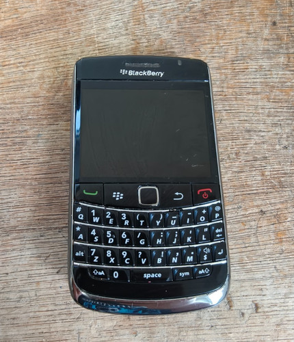 Blackberry 9700 black unlocked - blackberry,