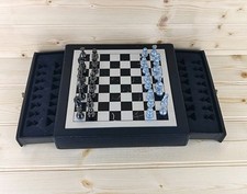 Dulwich Designs Genuine Leather Chess Board & Metal Pieces 22cm x 21cm (Used)