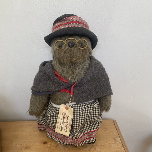 Aunt lucy vintage paddington - aunt,