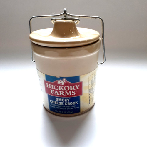 Vtg hickory farms tan - hickory,