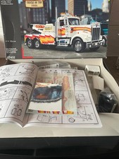 REVELL, KENWORTH WRECKER, 1;25