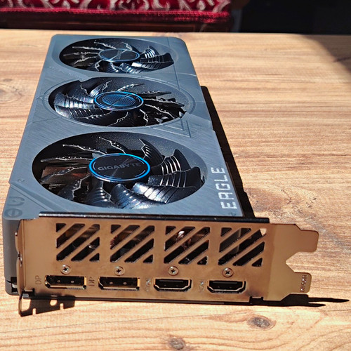 Gigabyte eagle geforce - gigabyte, rtx