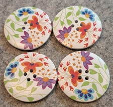 4 Wooden Round patterned
