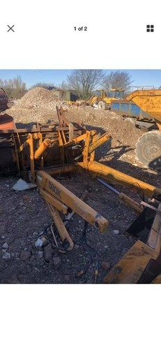 Case 580k front loader - case, lifting