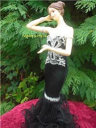 Black silver lady - &, figurines