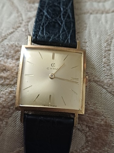 18ct gold cased cyma gents - 18ct,