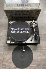 1 x Technics SL-1210 M5G