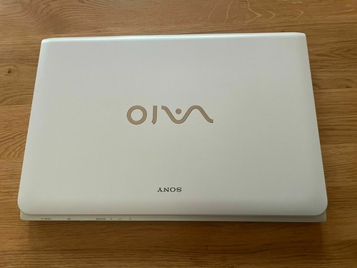 Sony vaio laptop inch i7 - sony,