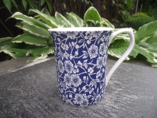 Queen ceramic victorian - queen's,