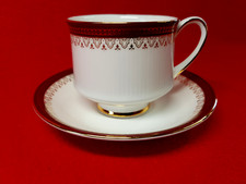 PARAGON (Royal Albert)