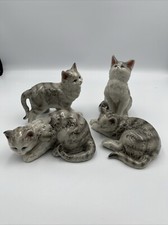 Lovely Set Of 4 Vintage