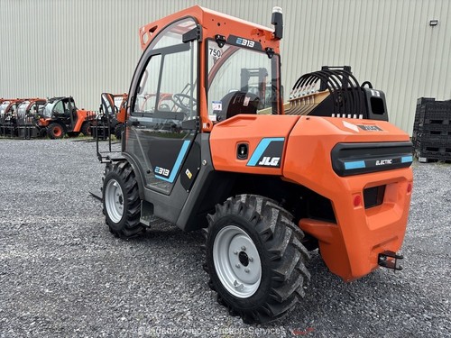 2025 jlg e313 - jlg, 3,500