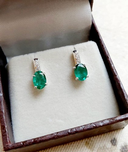 Zambian emerald and diamond - emerald,