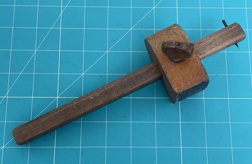 Vintage mortice gauge and - gauge,