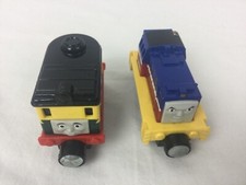 THOMAS THE TANK  DIE CAST ENGINES MAGNETIC IVAN & PHILLIP RARE 2015  MATTEL 