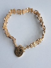 9ct GOLD Gate Bracelet With
