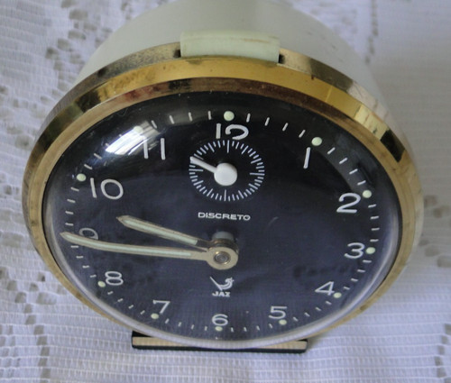 Vintage mechanical round - mechanical,