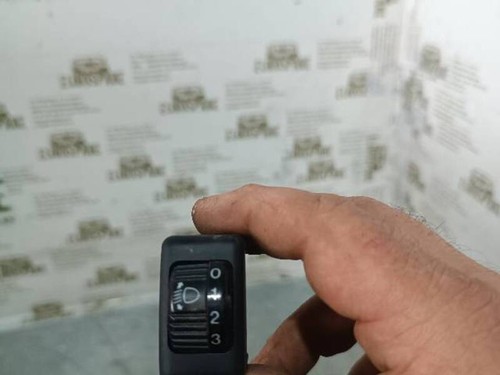 Headlight adjustment switch - adjustment,