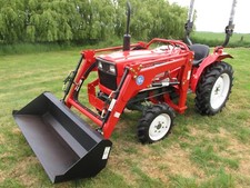 Yanmar YM2010 compact tractor