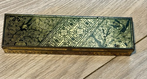Antique bryant may tin - &,
