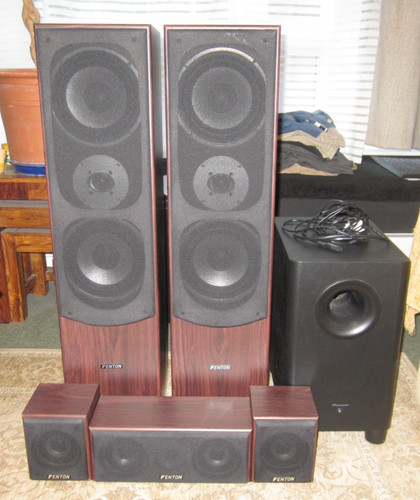 Fenton walnut speaker - speaker, set
